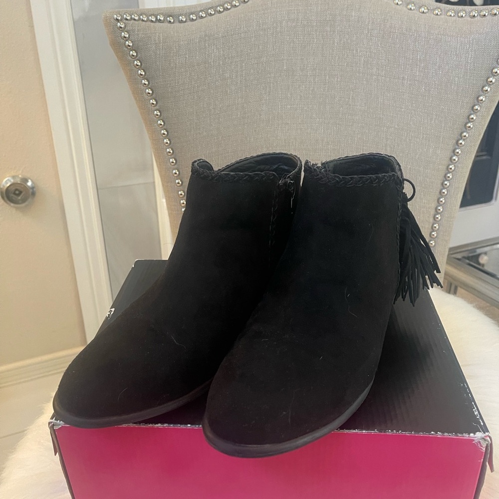 Charlotte Russe Black Ankle Booties with Suede Finish